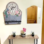 Apartment In Historic Uskudar